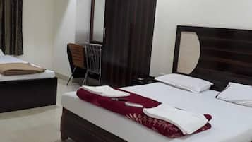 Double Room, 1 Double Bed | In-room safe, desk, iron/ironing board, rollaway beds