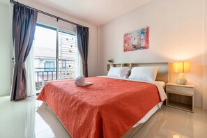 Private House 3 Bedrooms | 3 bedrooms, desk, blackout drapes, iron/ironing board - Supirum Cozy Home 3 Bedroom near Beach (Thep Krasattri)