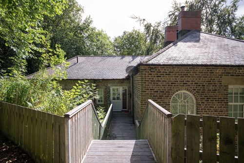 Toast Lettings | Apartment 4 The Grove minutes walk from Durham City