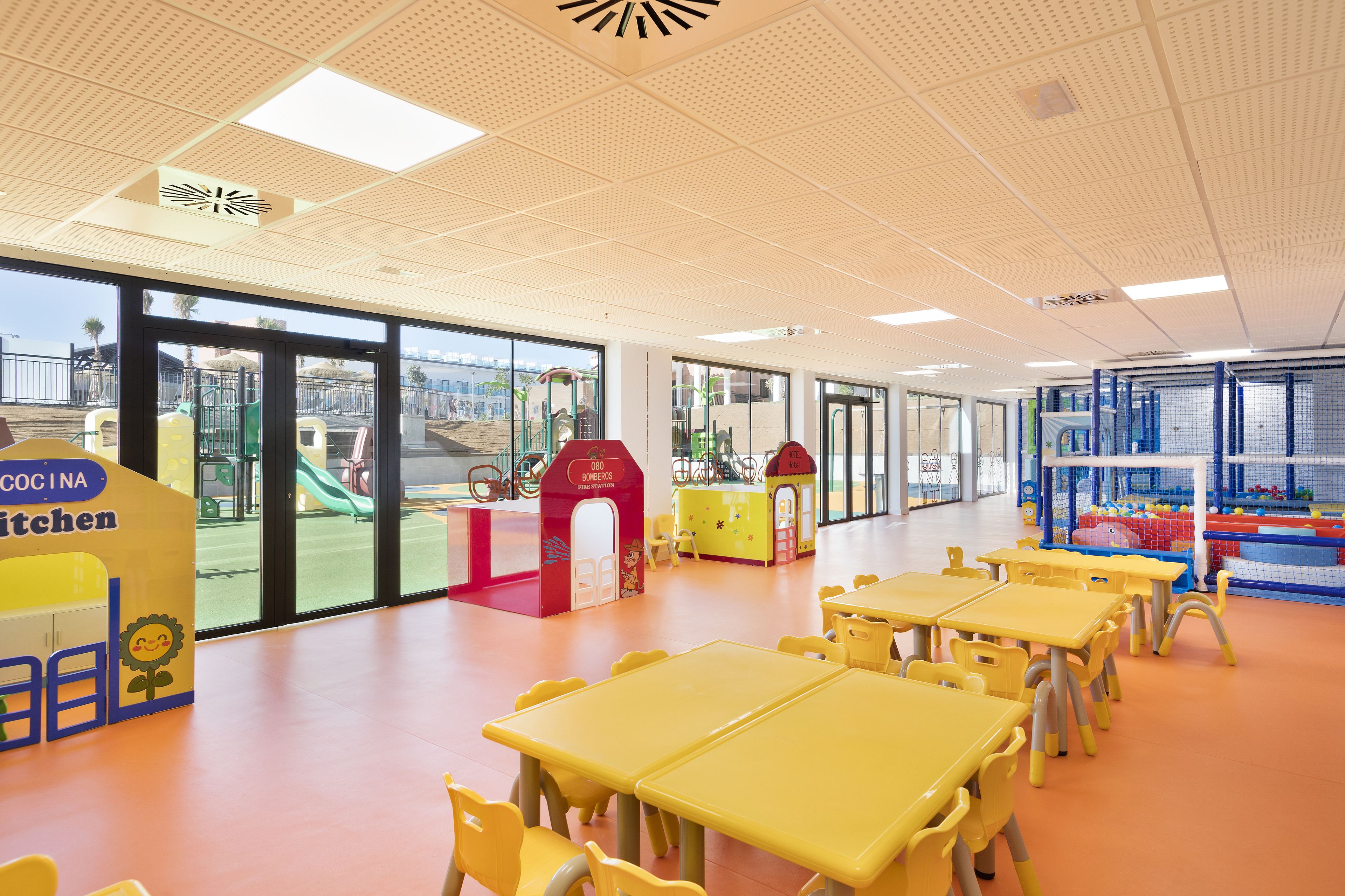 children’s play area – indoor