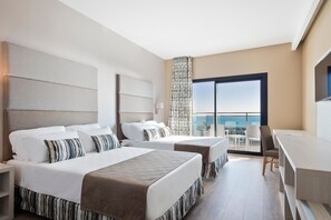 Minibar, in-room safe, desk, blackout drapes - Hotel Best Costa Ballena (Chipiona)