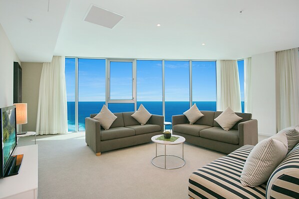 Living area - 2, 3 and 4 Bedroom H Luxury Residences (Surfers Paradise)