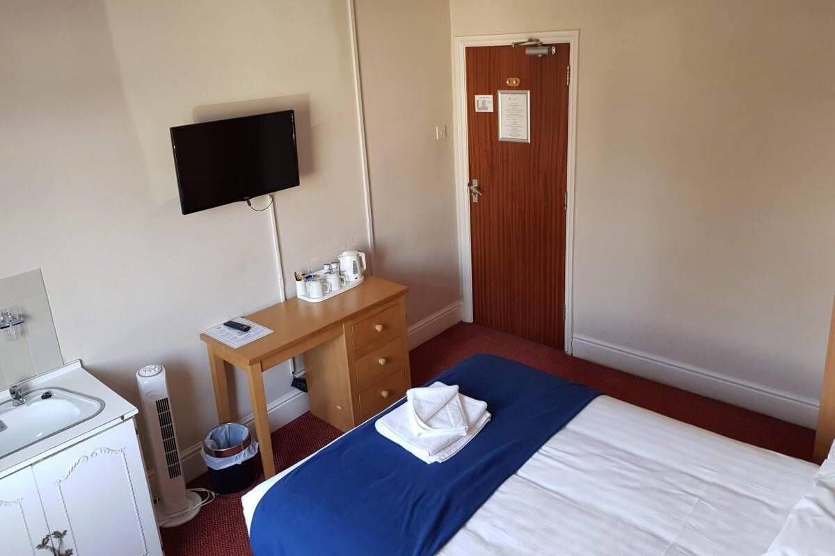 Desk, WiFi (free), bed sheets