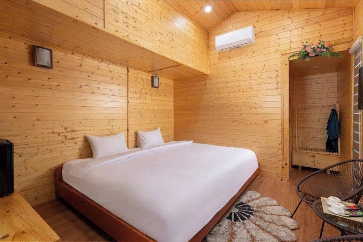 Bungalow with Garden View  | Minibar, desk, soundproofing, WiFi (free)