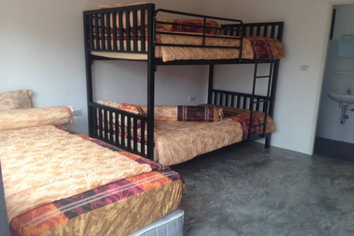 Triple Room, Private Bathroom | In-room safe, free WiFi