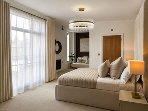 Vila superluxo, suíte, vista para o jardim | 2 quartos