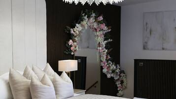 Luxury Villa, Ensuite, Garden View