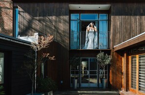 Vila superluxo, suíte, vista para o jardim | Fachada