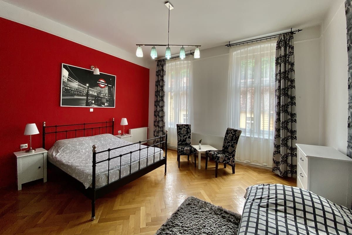 Chambres insonorisées, Wi-Fi gratuit