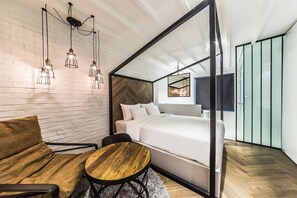 Bureau, chambres insonorisées, Wi-Fi gratuit