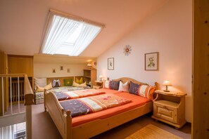 1 bedroom, Internet, bed sheets