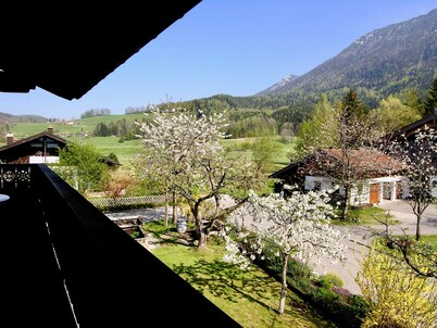 -1- Ferienwohnung Rosenquarz (70qm), Balkon, Küche extra, 2 Schlaf- und 1 Wohn-/Schlafzimmer, max 5 Personen