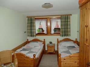 2 Schlafzimmer, Internetzugang, Bettwäsche