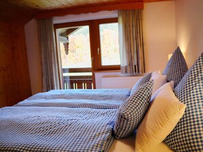 2 chambres, accès Internet, draps fournis