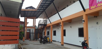 康拉达广场酒店