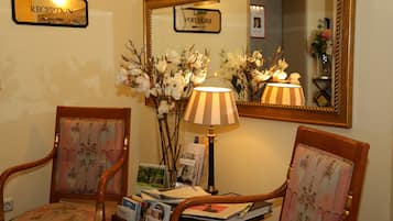 Sala de estar en el lobby