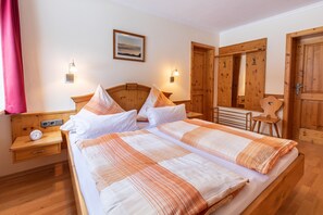 1 bedroom, Internet, bed sheets