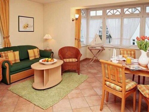 Whg. 03 ground floor w. Terrace - Villa Meernixe - only 50 meters to the Baltic Sea beach