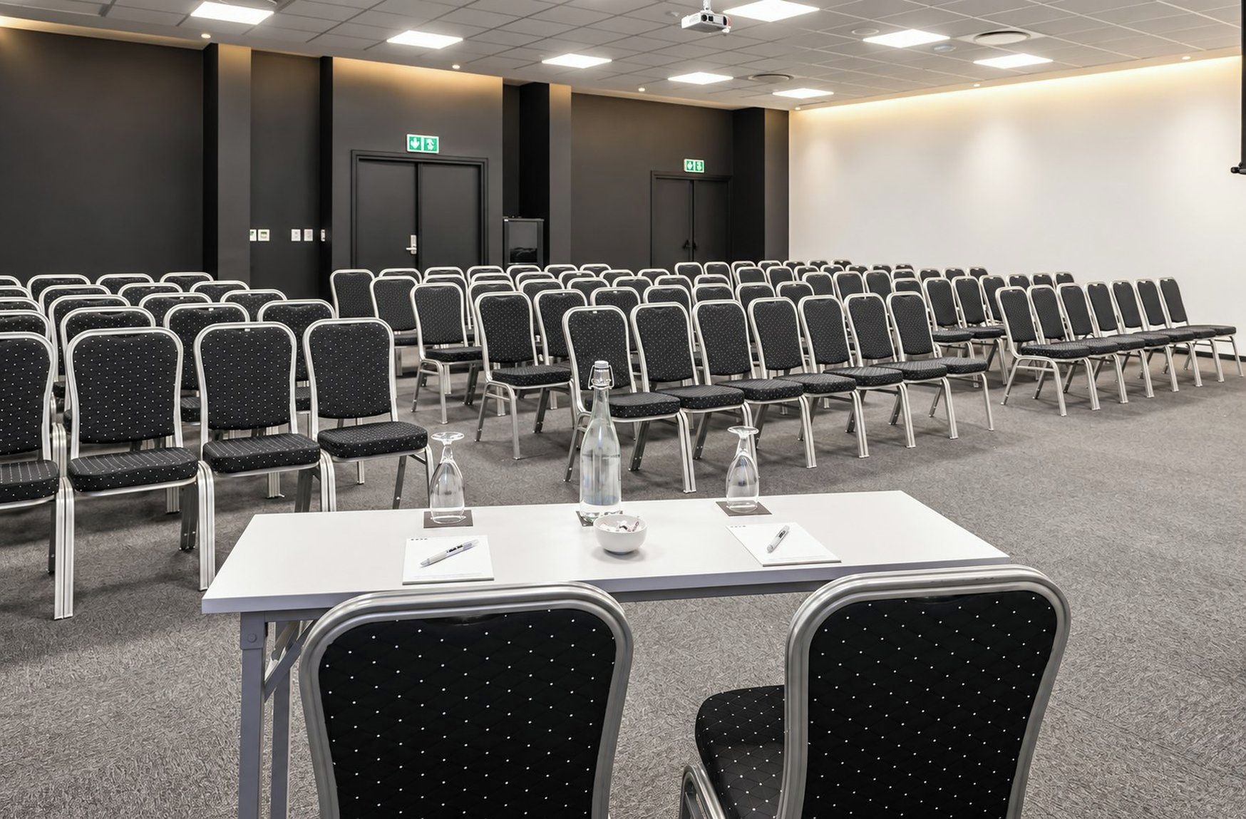 สถานที่จัดงานประชุม