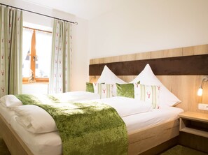 1 bedroom, Internet, bed sheets