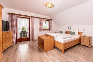 3 Schlafzimmer, Internetzugang, Bettwäsche