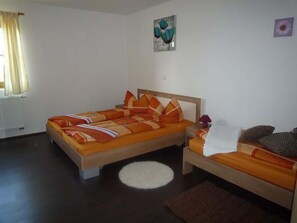 2 Schlafzimmer, Internetzugang, Bettwäsche, Rollstuhlgeeignet