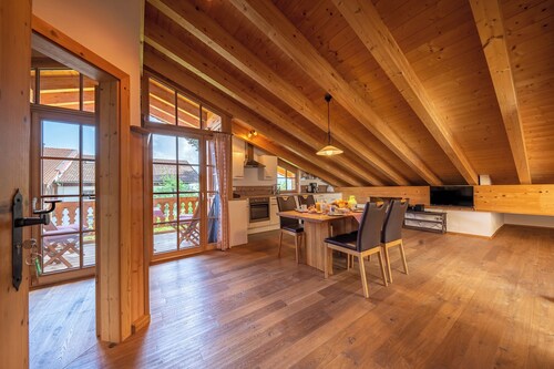 Ferienwohnung "Schober Alm", 2 Schlafzimmer, 2. Stock, 66 qm