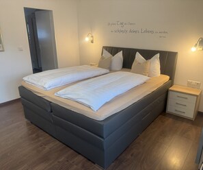 1 Schlafzimmer, Internetzugang, Bettwäsche