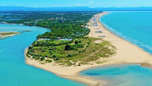 Platja a a prop 