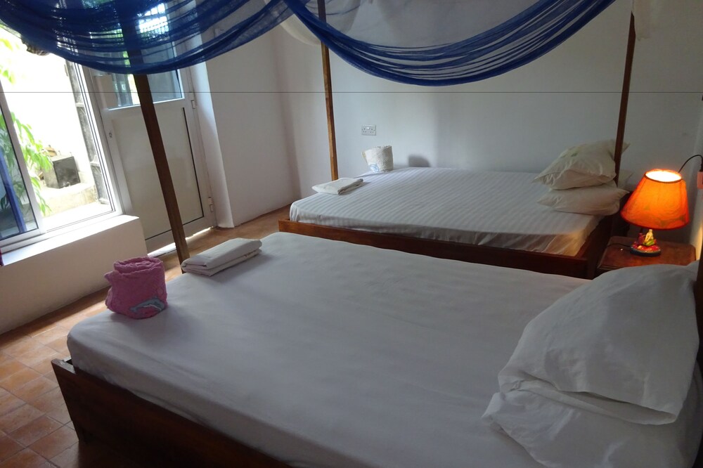 Homeland Swahili Lodge - Hostel