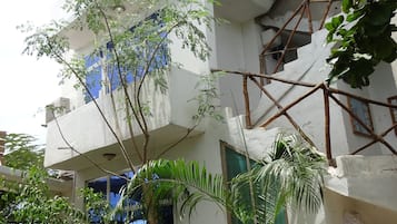 Área de parrillas y picnic