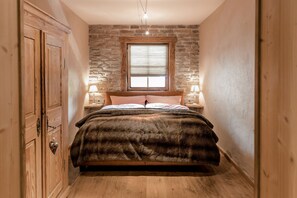 Uklassifisert bilde, 4 av 20, knapp