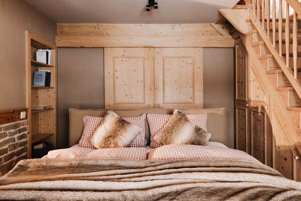 3 chambres, accès à Internet, literie fournie