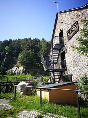 Front of property - Alberg Les Daines (Espot)