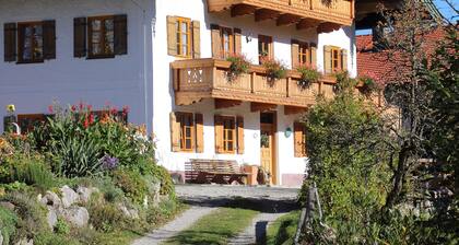 Ferienwohnung 47m², Bauernhof, Balkon, 2 Schlafzimmer, Wohnküche, SAT-TV, W-LAN