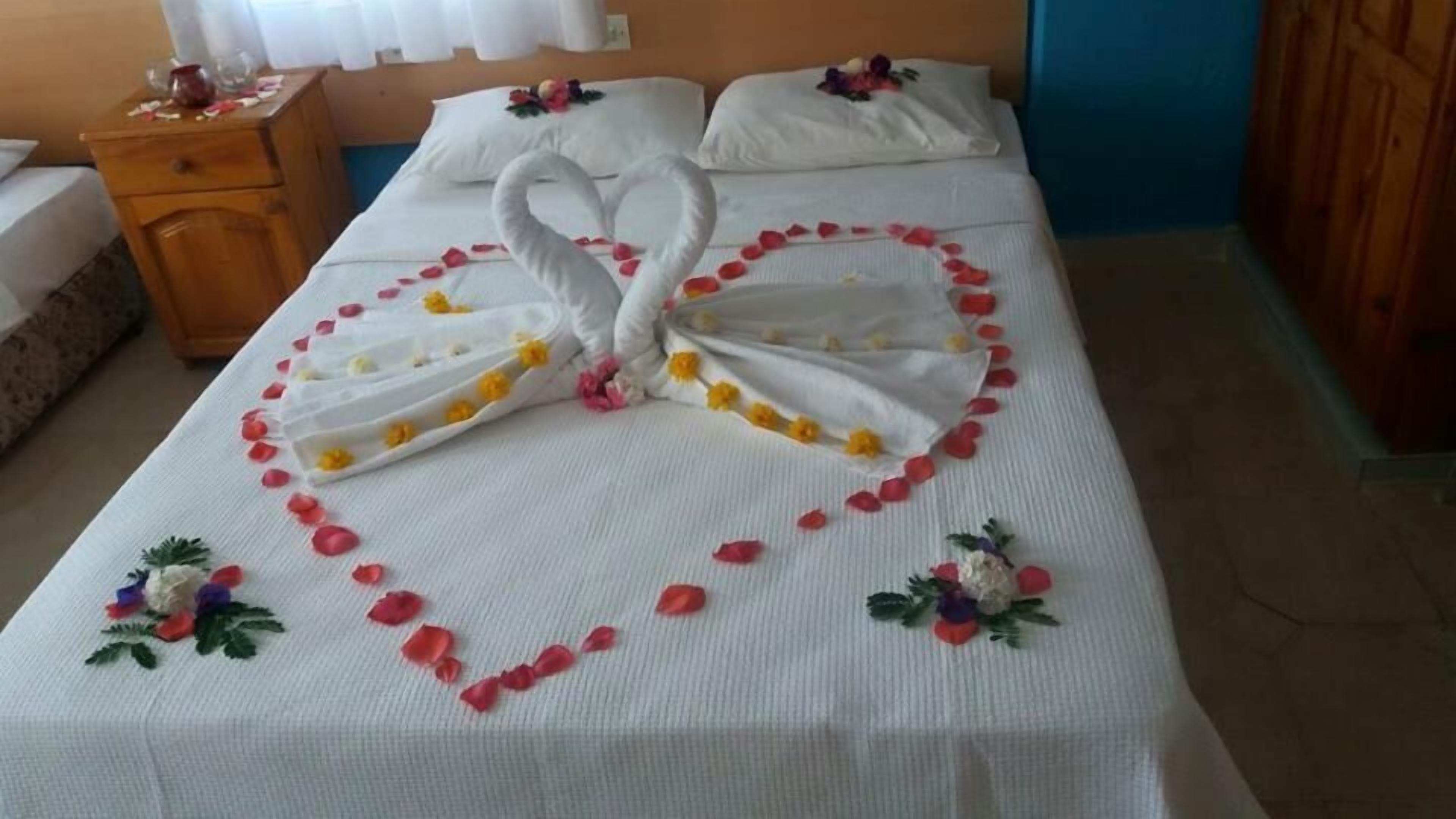 Doppelzimmer | Schreibtisch, kostenlose Babybetten, kostenloses WLAN