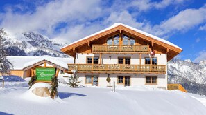 Exterior - Apartment 2, Herbstslab, approx. 65 m², 2 bedrooms, living room, balcony (Bischofswiesen)