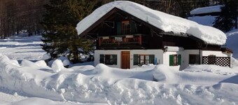 Uriges, gemütliches Ferienhaus im Ortsteil Seegatterl-bei Reit im Winkl