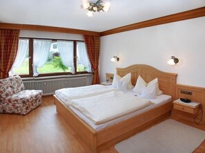 1 Schlafzimmer, Bügeleisen/Bügelbrett, Internetzugang, Bettwäsche