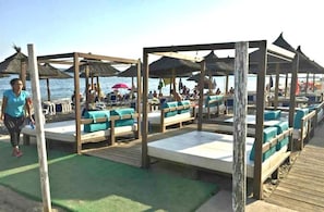Beach bar