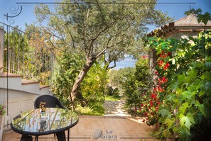 Classic Double Room, 1 Bedroom, Sea View | Terrace/patio - B&B La Giara (Maratea)