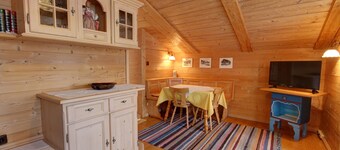 Apartment 47sqm, balcony, kitchenette, 1 bedroom and 1 living-bedroom, WLAN