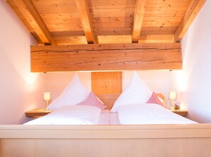 2 Schlafzimmer, Internetzugang, Bettwäsche