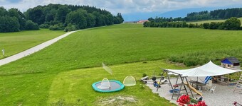 Apartment 75 sqm up to 5 persons, balcony, 2 bedrooms, eat-in kitchen