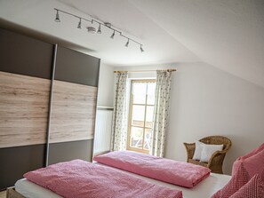 2 chambres, accĂšs Internet, draps fournis