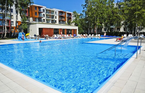 Außenpool (je nach Saison geöffnet)