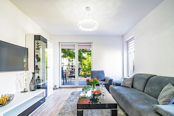 Appartement (I102) | Woonruimte | Een flatscreentelevisie