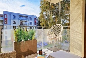 Familienapartment, 1 Schlafzimmer, Kochnische, Poolseite (C307) | Ausblick vom Zimmer