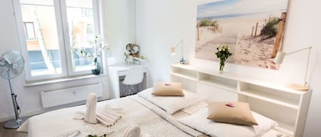 Deluxe Apartment, 2 Bedrooms, Balcony, Garden Area (I009) | 2 bedrooms, premium bedding, individually decorated