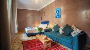 Individually decorated, blackout curtains, free WiFi, bed sheets - Riad Hadda (Marrakech)